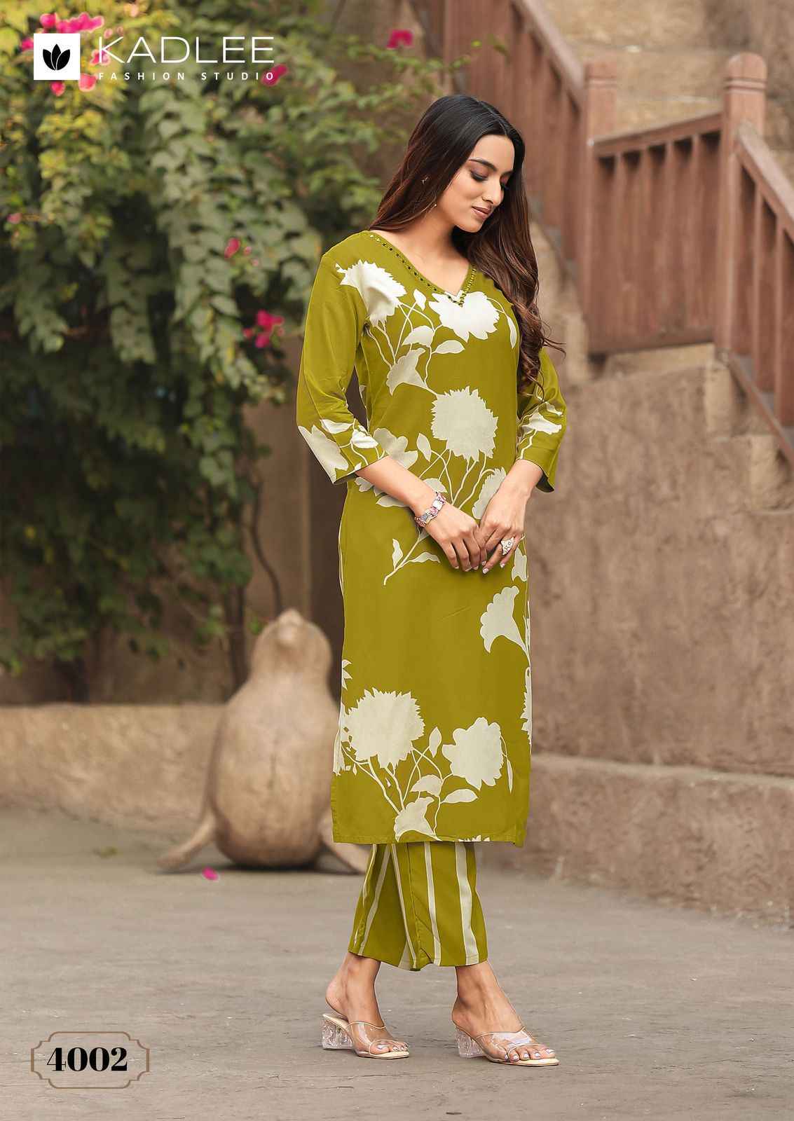 KADLEE RANGOLI HEAVY RAYON PRINT READYMADE KURTI WITH PANT