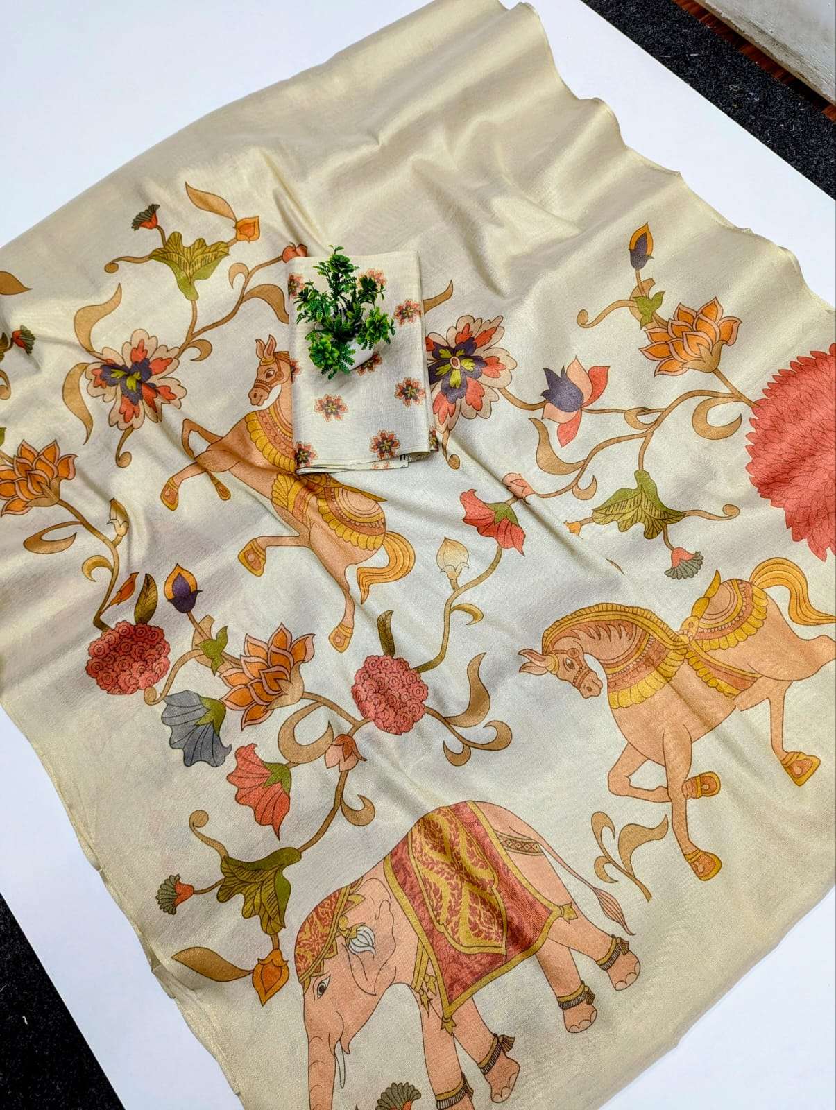 LINEN TISSUE SILK DIGITAL PRINTED SAREE