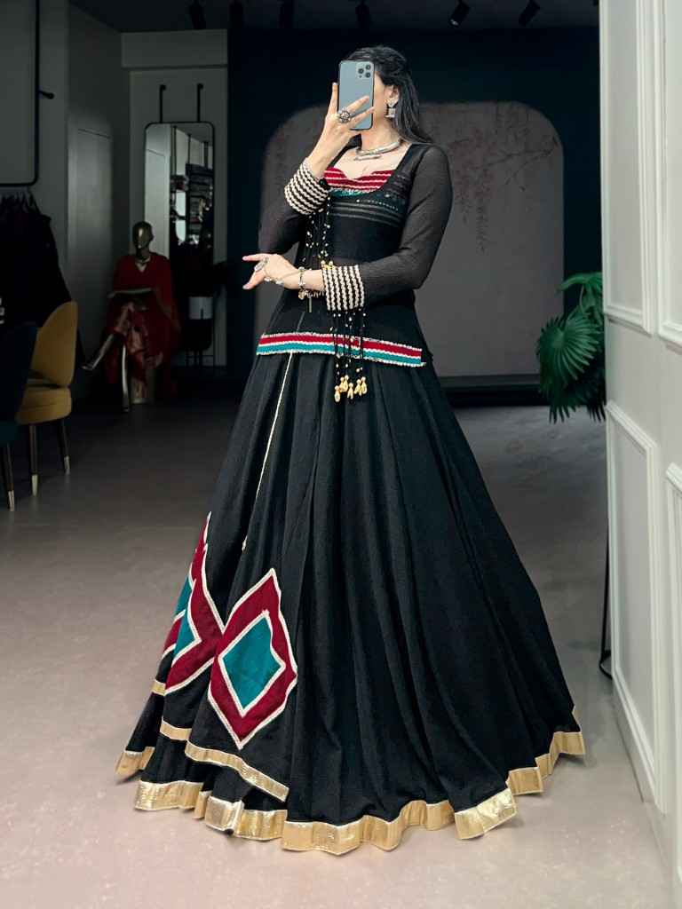 MARBLE DANGLING COWRIE BELL DETAILING NAVRATRI LEHENGA CHOLI 