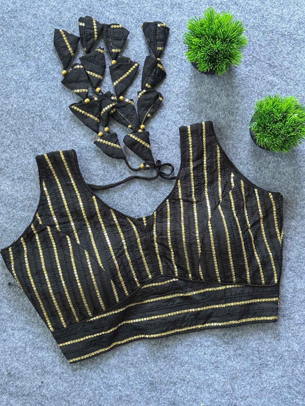 P SILK SEQUENCE THREAD WORK READYMADE BLOUSE