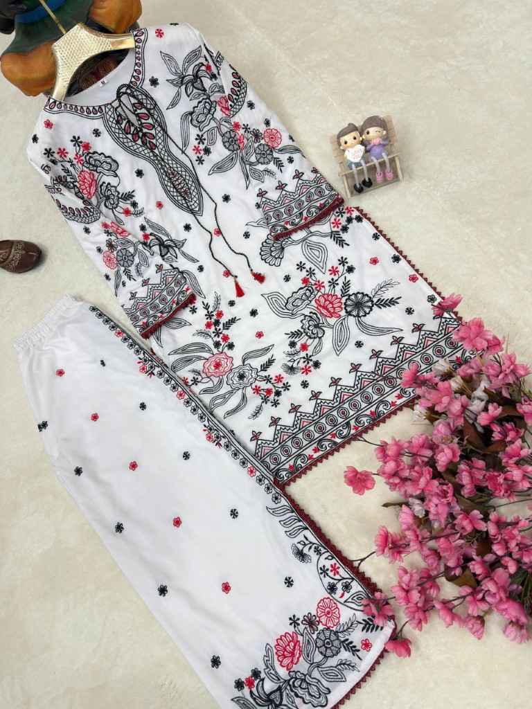 PREMIUM MASLIN COTTON THREAD EMBROIDERY CORD SET