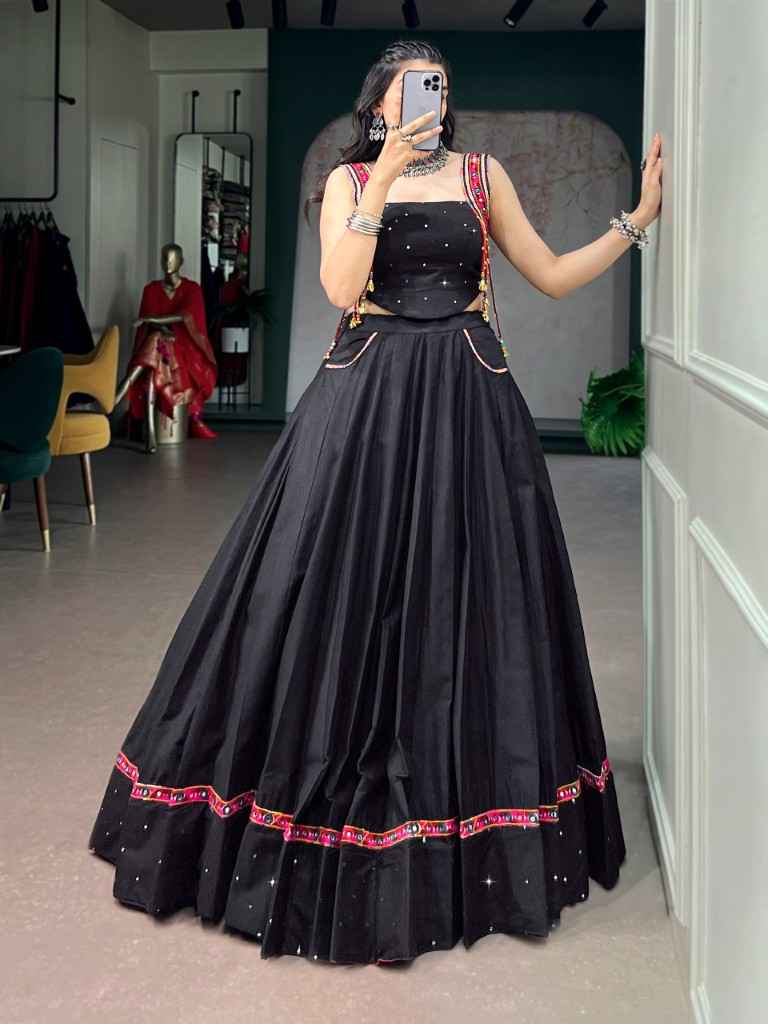 PURE COTTON MIRROR WORK NAVRATRI LEHENGA CHOLI 