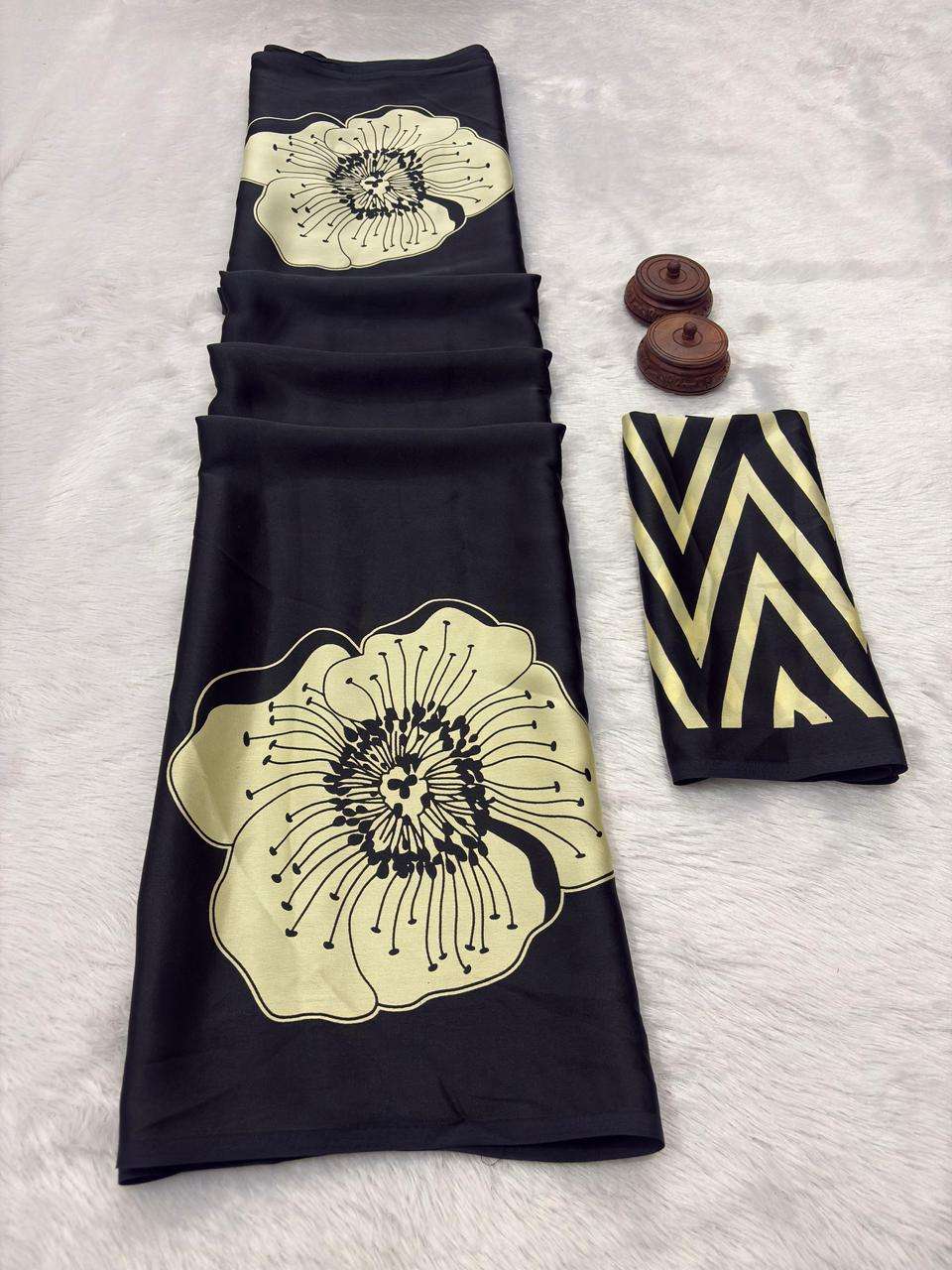 PURE SOFT CREPE SILK DIGITAL PRINTED SAREE