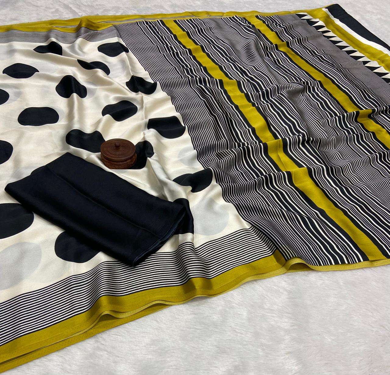 PURE SOFT CREPE SILK DIGITAL PRINTED SAREE