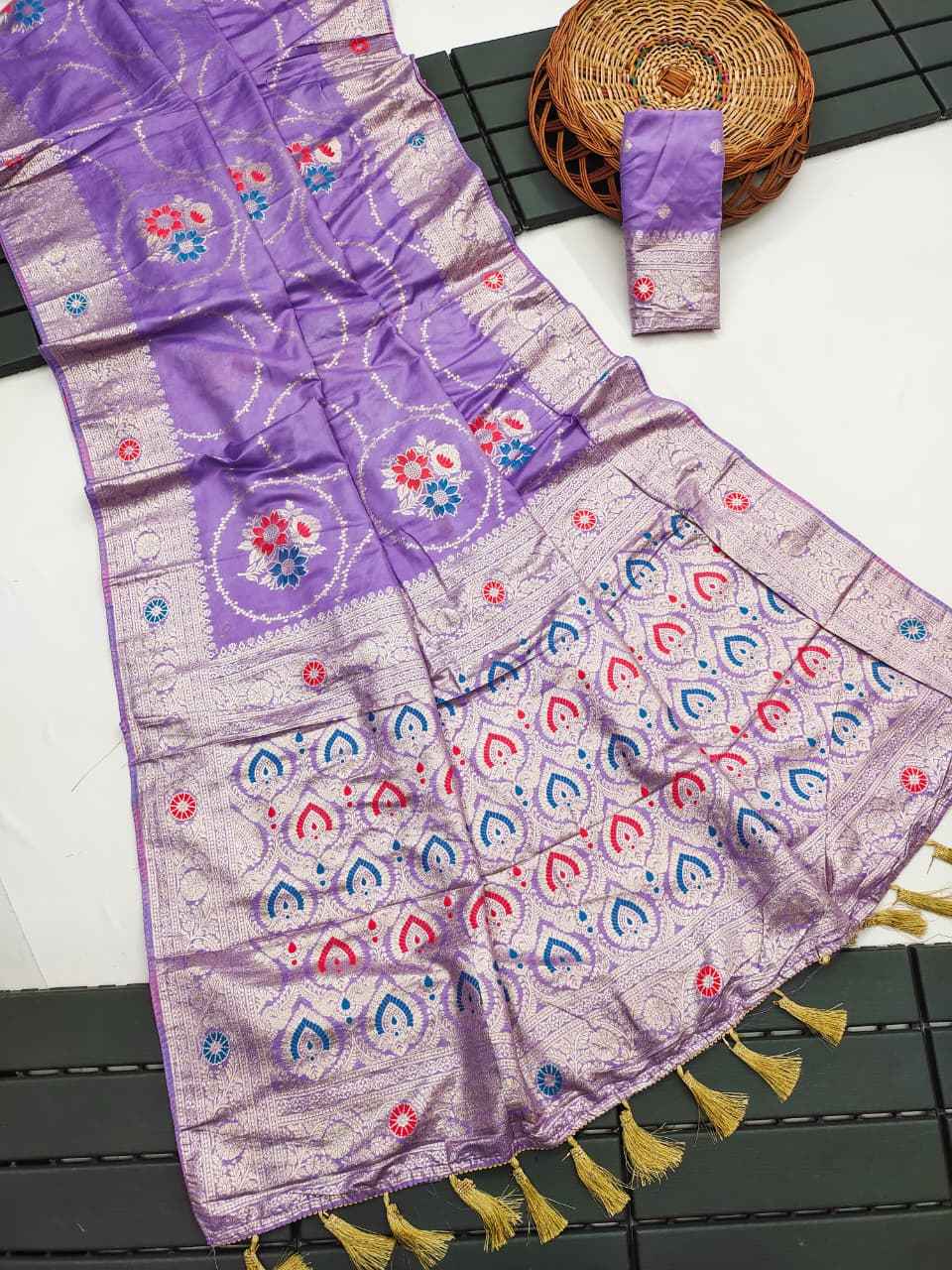 PURE SOFT RUSSIAN SILK MEENAKARI ZARI WOOVEN SAREE 1