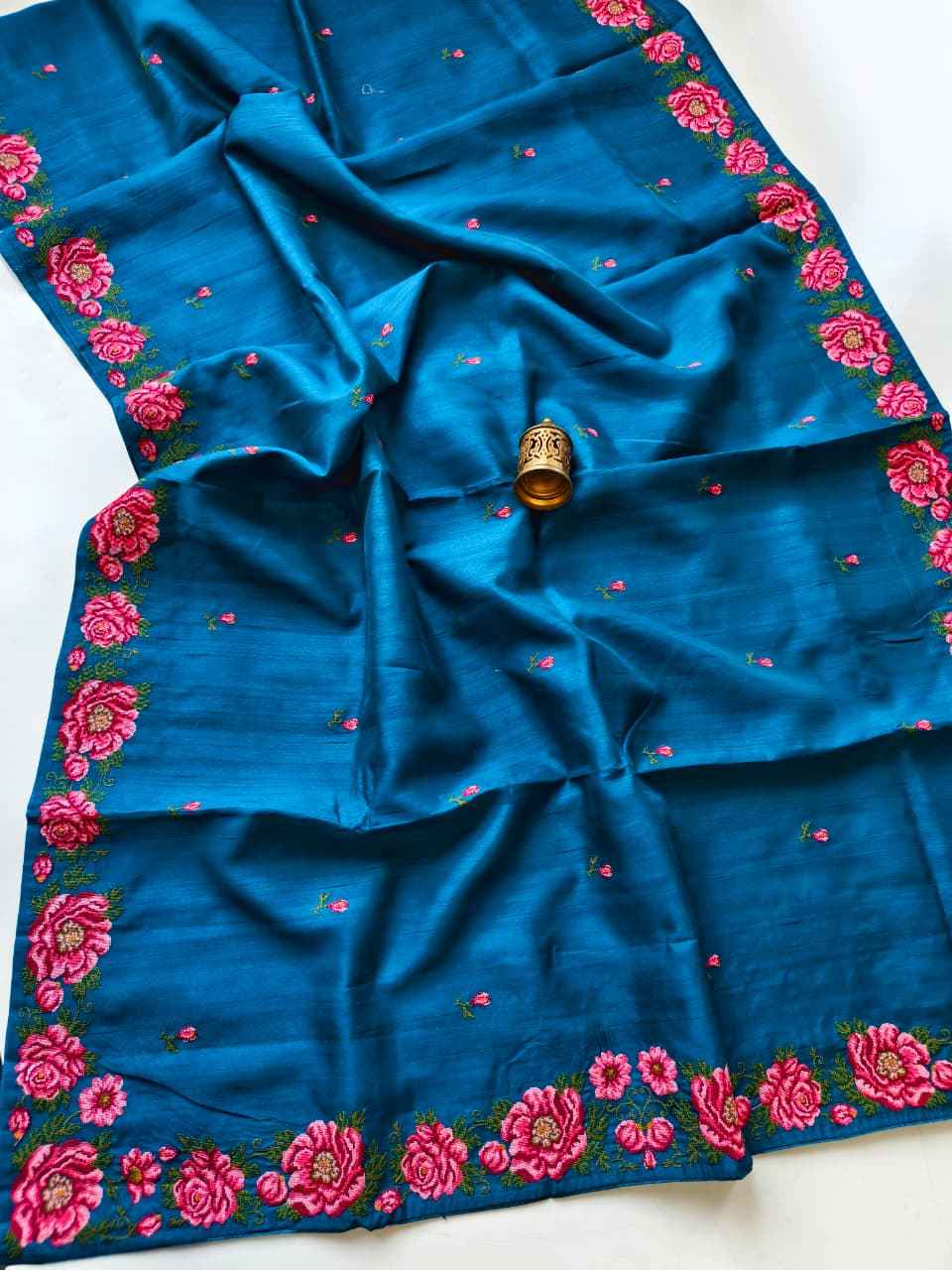 PURE VISCOSE TUSSAR PETITE POINT EMBRODIED SAREE 