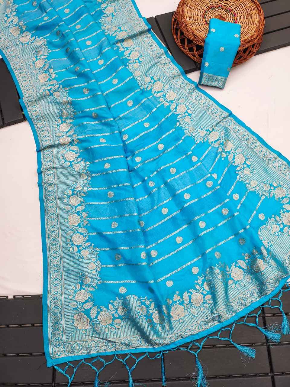 RICH CREPE KHADI MULTI COLOUR TISSUE PATTA PAITHANI SILK JARI WOOVEN SAREE 1