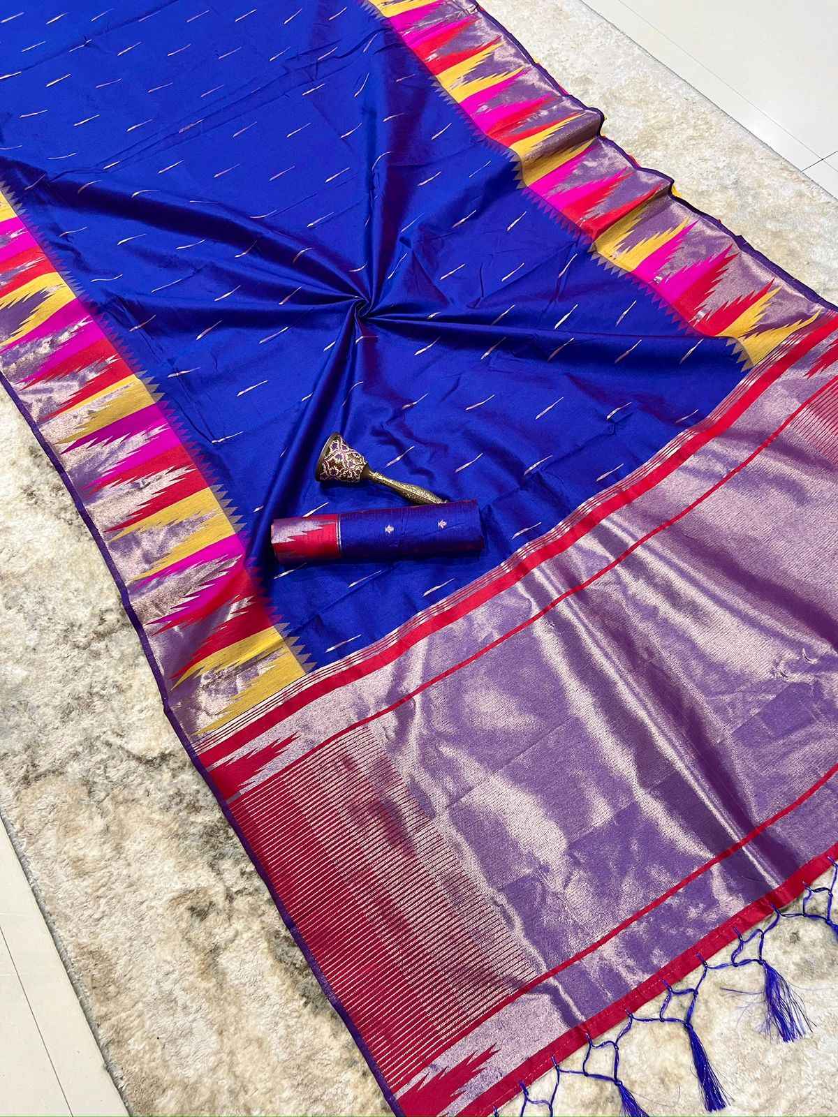 KHADI RAW SILK MINAKARI ZARI WEAVING SAREE 1