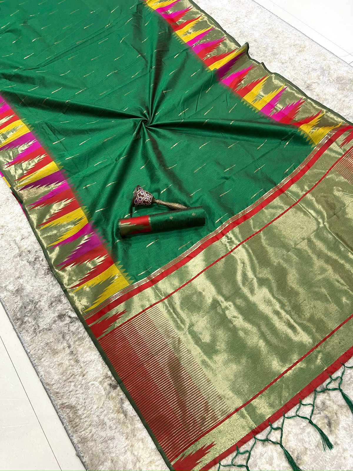 KHADI RAW SILK MINAKARI ZARI WEAVING SAREE 1