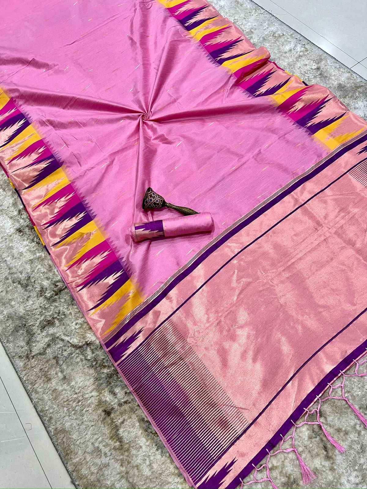 KHADI RAW SILK MINAKARI ZARI WEAVING SAREE 1