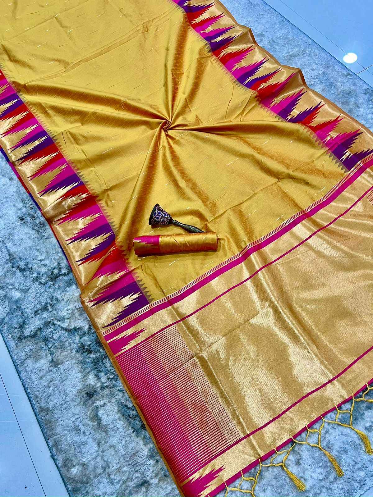 KHADI RAW SILK MINAKARI ZARI WEAVING SAREE 1