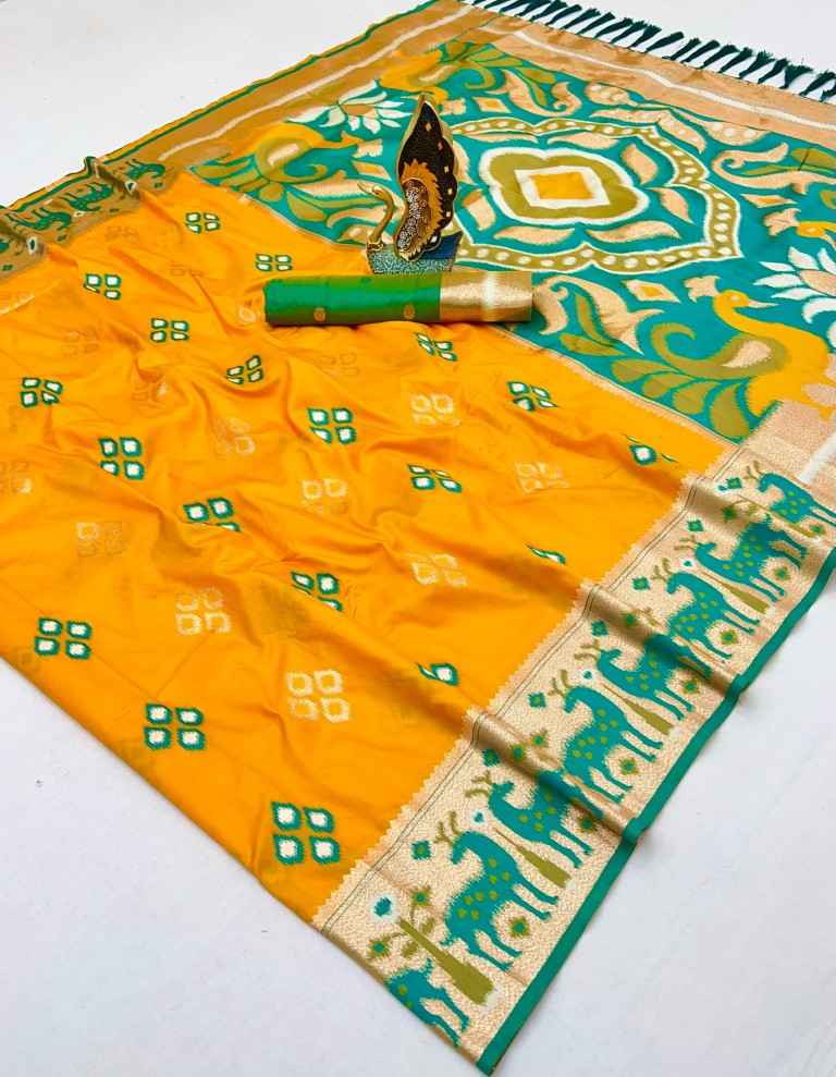 SOFT PREMIUM SILK PATOLA ZARI WEAVING SAREE 1