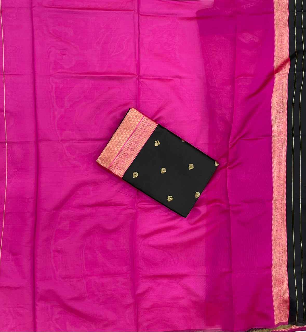 SOFT SILK RICH PALLU AND JACQUARD WORK SAREE CODE 293