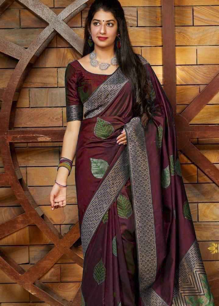 SOFT SILK RICH PALLU AND JACQUARD WORK SAREE CODE 4027