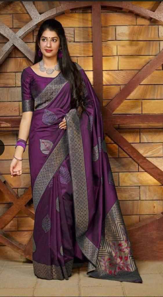 SOFT SILK RICH PALLU AND JACQUARD WORK SAREE CODE 4027