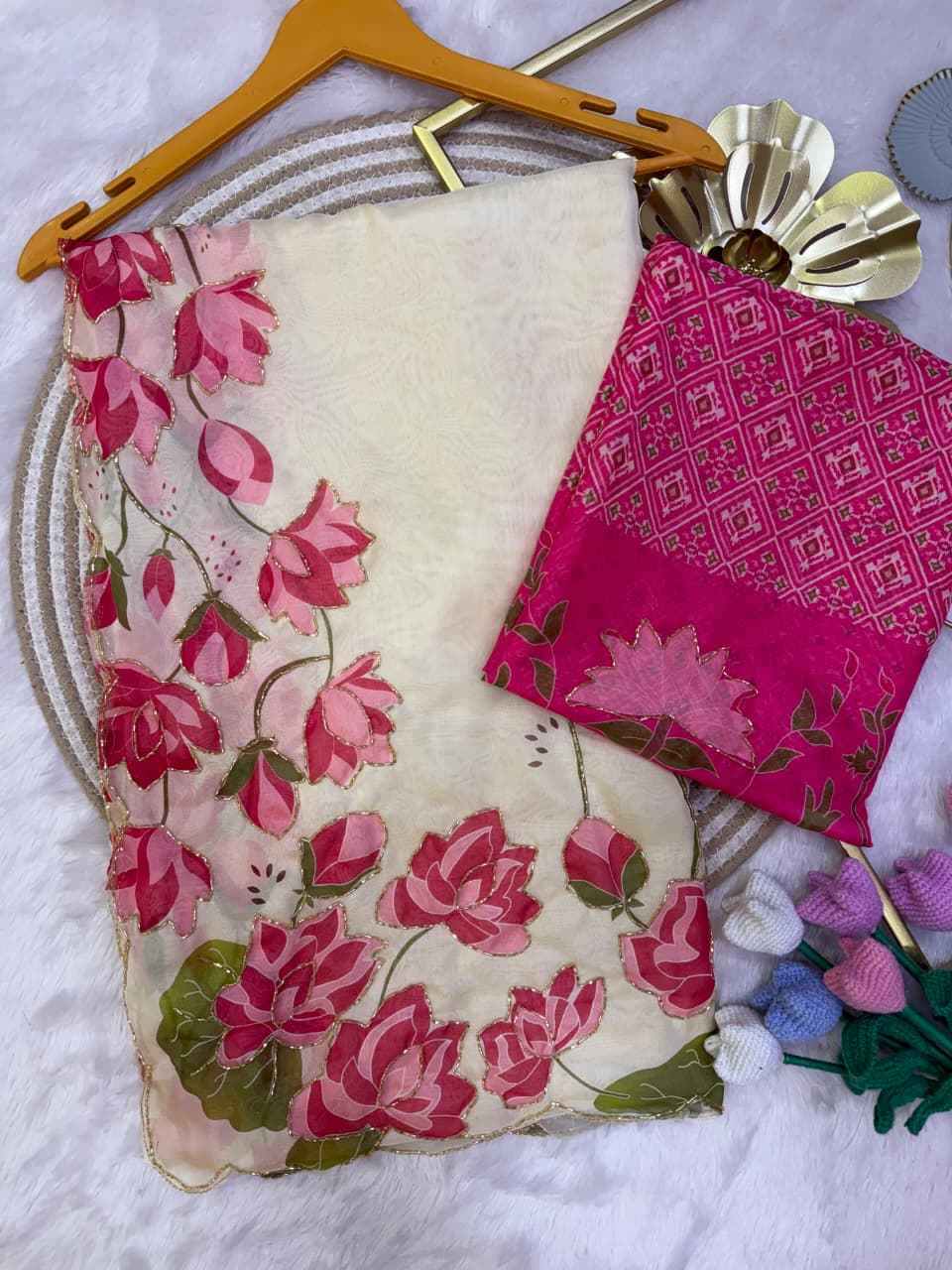 SOFT TEBBY SILK FLORAL PRINT KATDANA HANDWORK SAREE