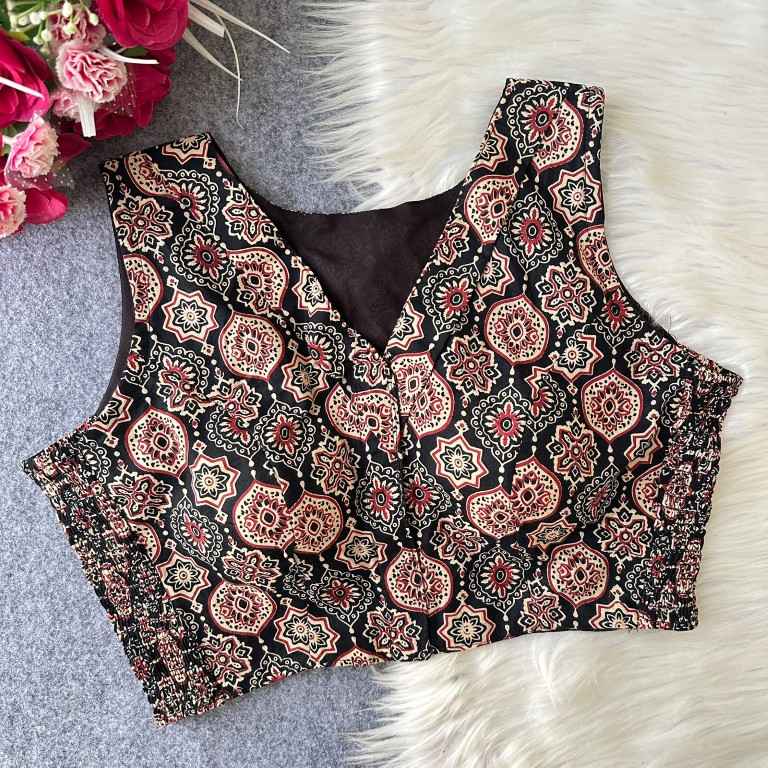 PURE AJRAKH COTTON ELASTIC BLOUSE 