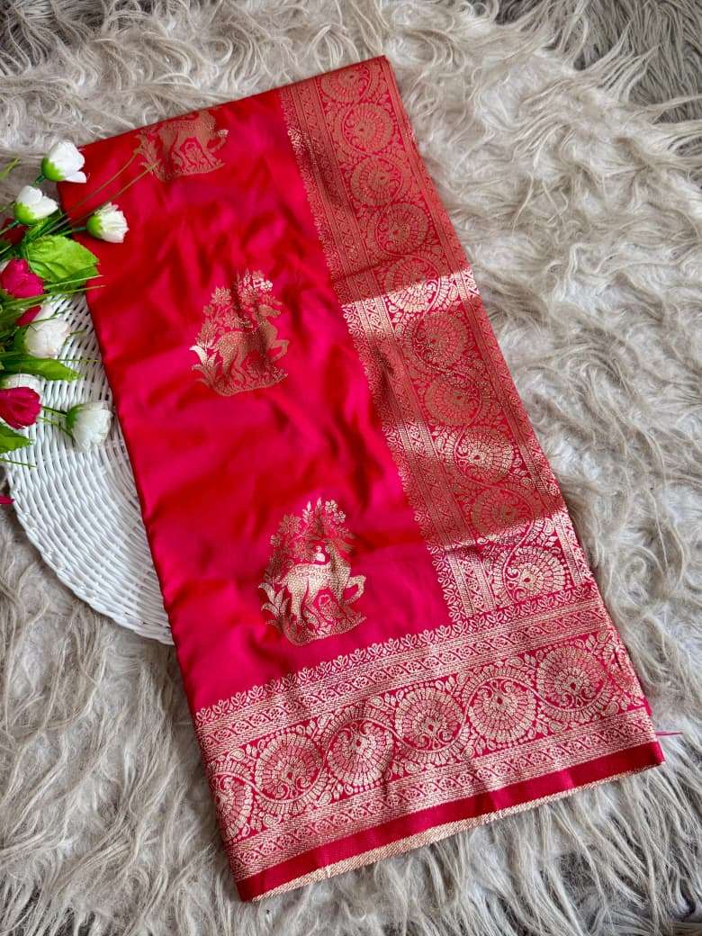BANARASI SOFT SILK DEER ZARI MOTIFS SAREE