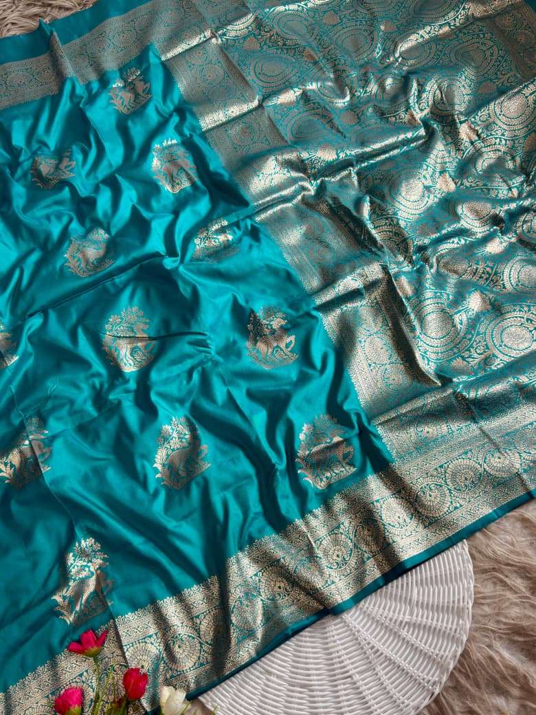 BANARASI SOFT SILK DEER ZARI MOTIFS SAREE