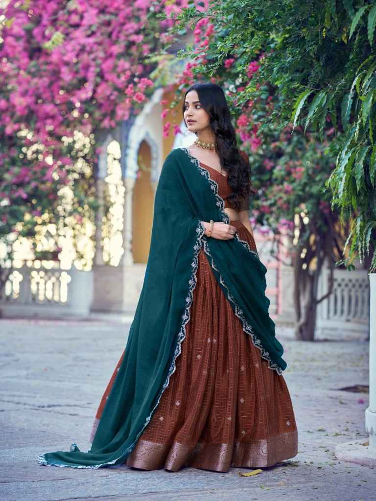 CHINON CHECKS TRADITIONAL ZARI WEAVING WORK LEHENGA CHOLI