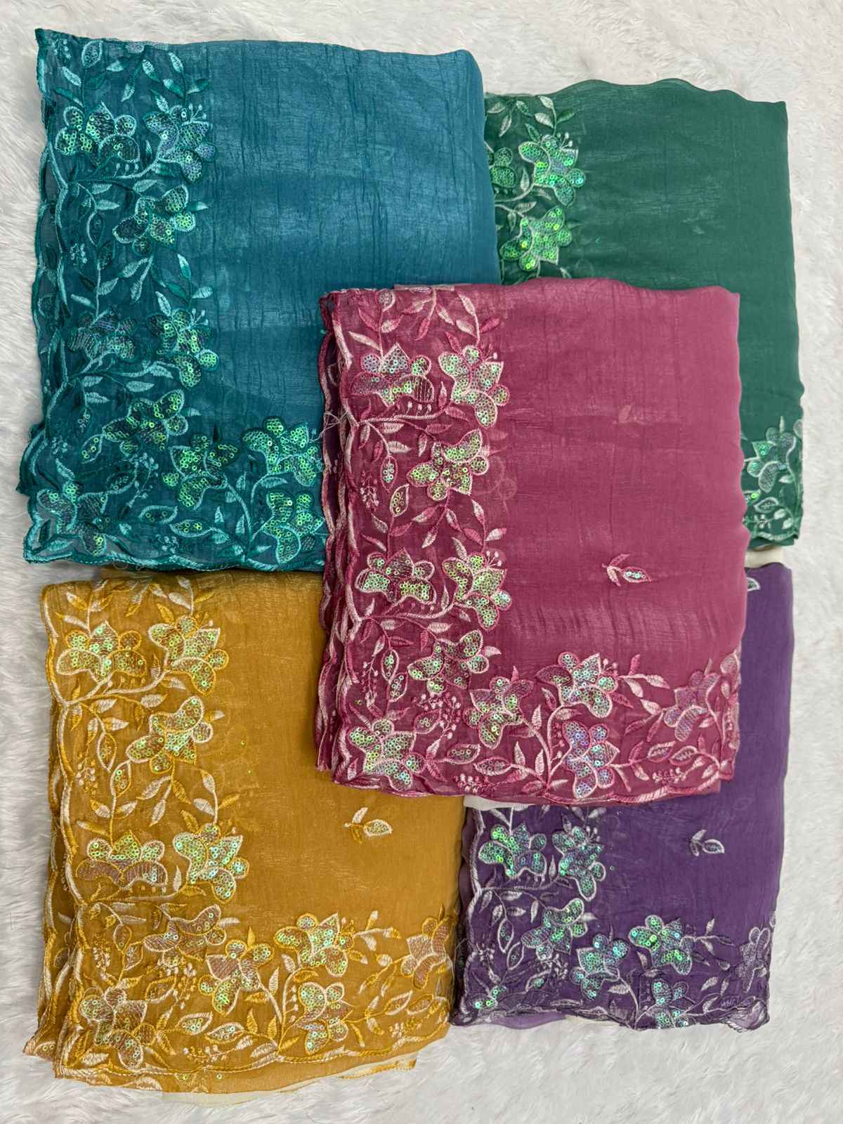 CRUNCHY PADDING C PALLU EMBROIDERY THREAD WORK SAREE