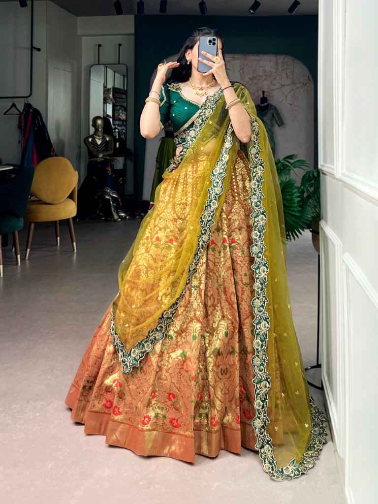 JACQUARD SILK ZARI WOVEN LEHENGA CHOLI