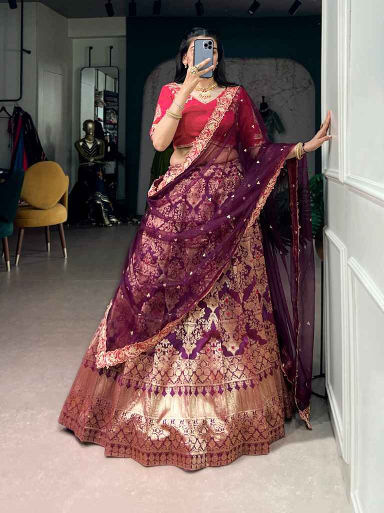 JACQUARD SILK ZARI WOVEN LEHENGA CHOLI