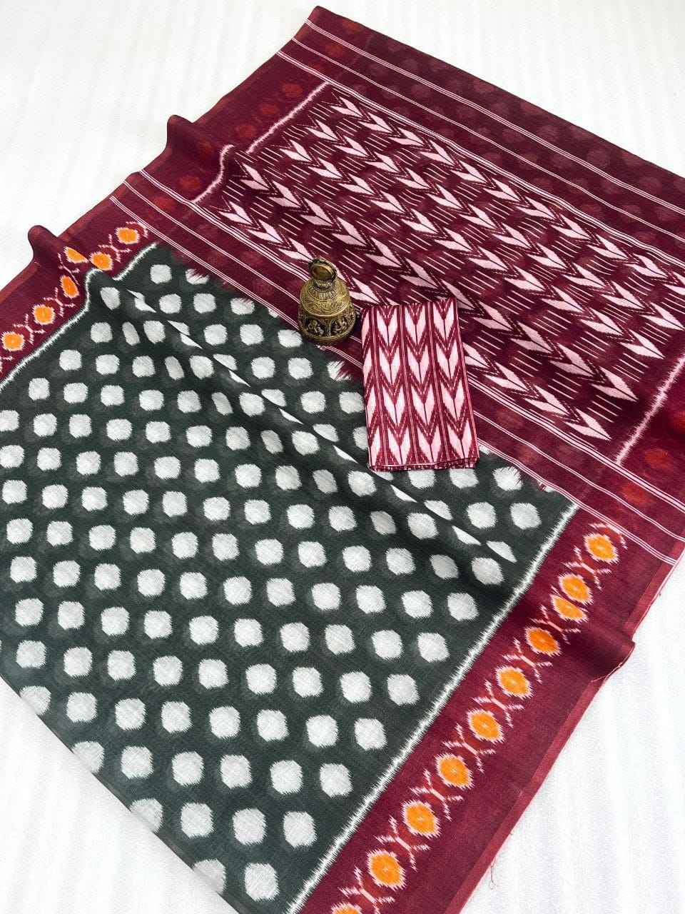 PLAIN LINEN DIGITAL PRINTED SAREE CODE MG451
