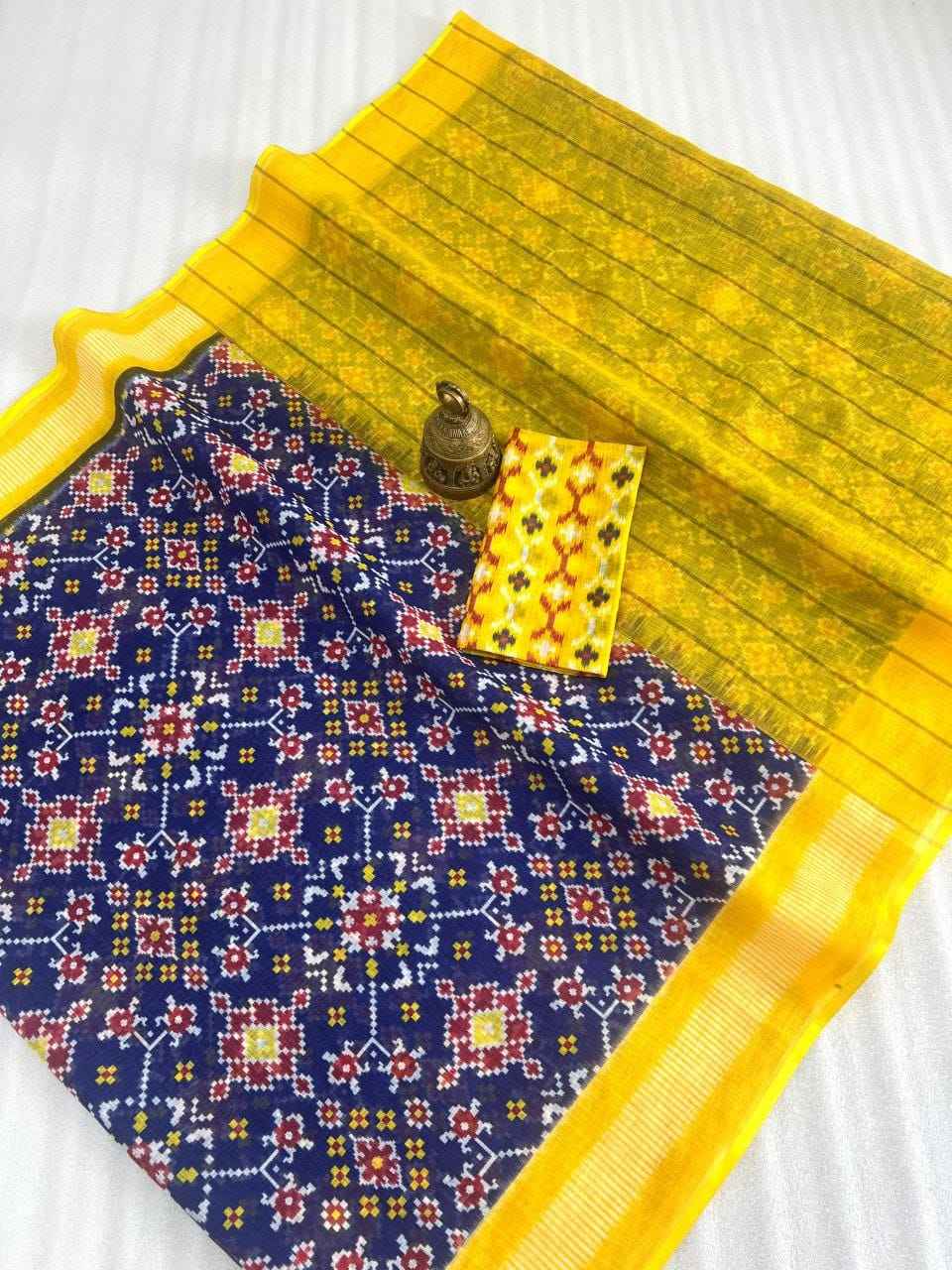 PLAIN LINEN DIGITAL PRINTED SAREE CODE MG451