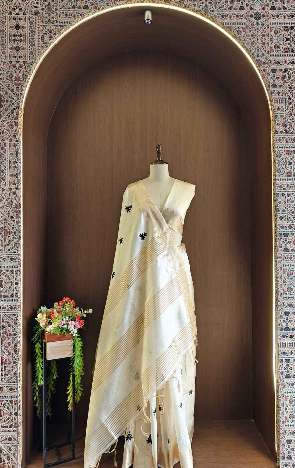 PREMIUM SOFT ASSAM SILK EMBROIDERED WARLI DESIGN SAREE