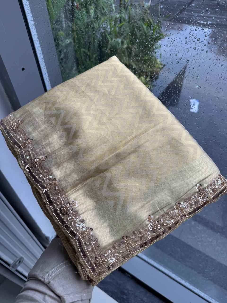 PURE KANJIVARM SILK CUTDANA BEADS & SEQUANCE WORK SAREE