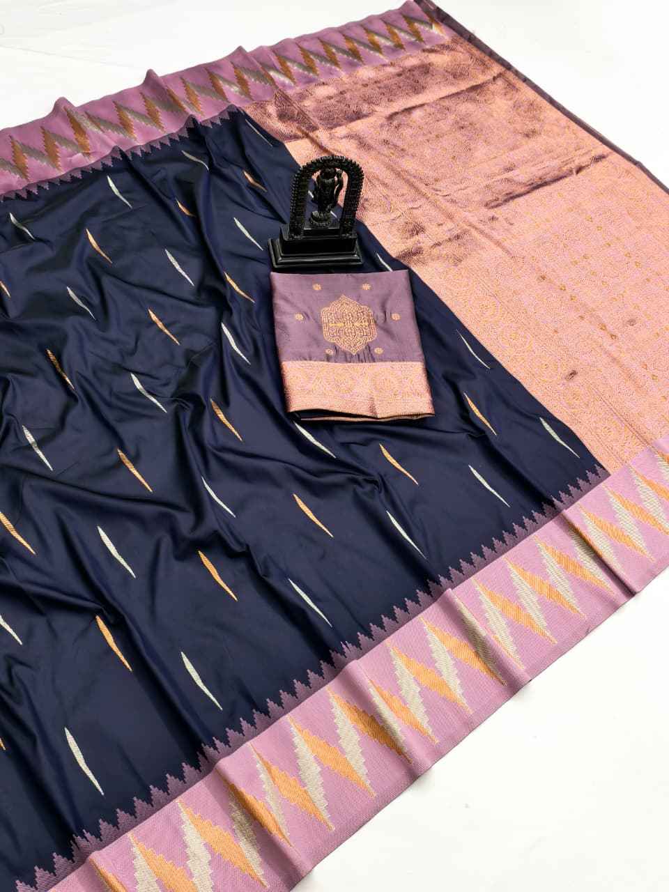 PURE SOFT BANARASI SILK GOLD AND SILVER ZARI WEAVING SAREE