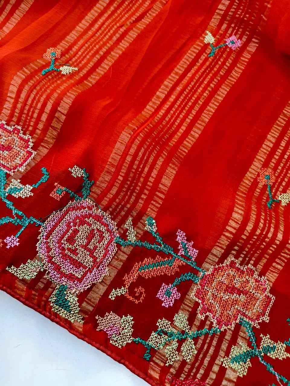 PURE SOFT CHIFFON FANCY WEAVING PATTA 6 NEEDLE PETITE POINT WORK SAREE 