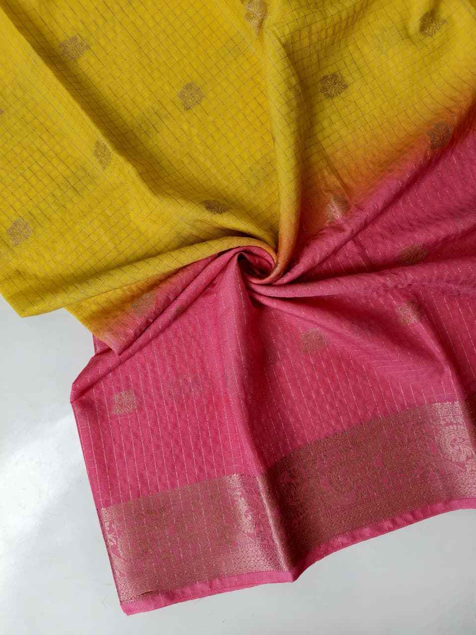 PURE SOFT GLASS FABRIC PEDDING SAREE 
