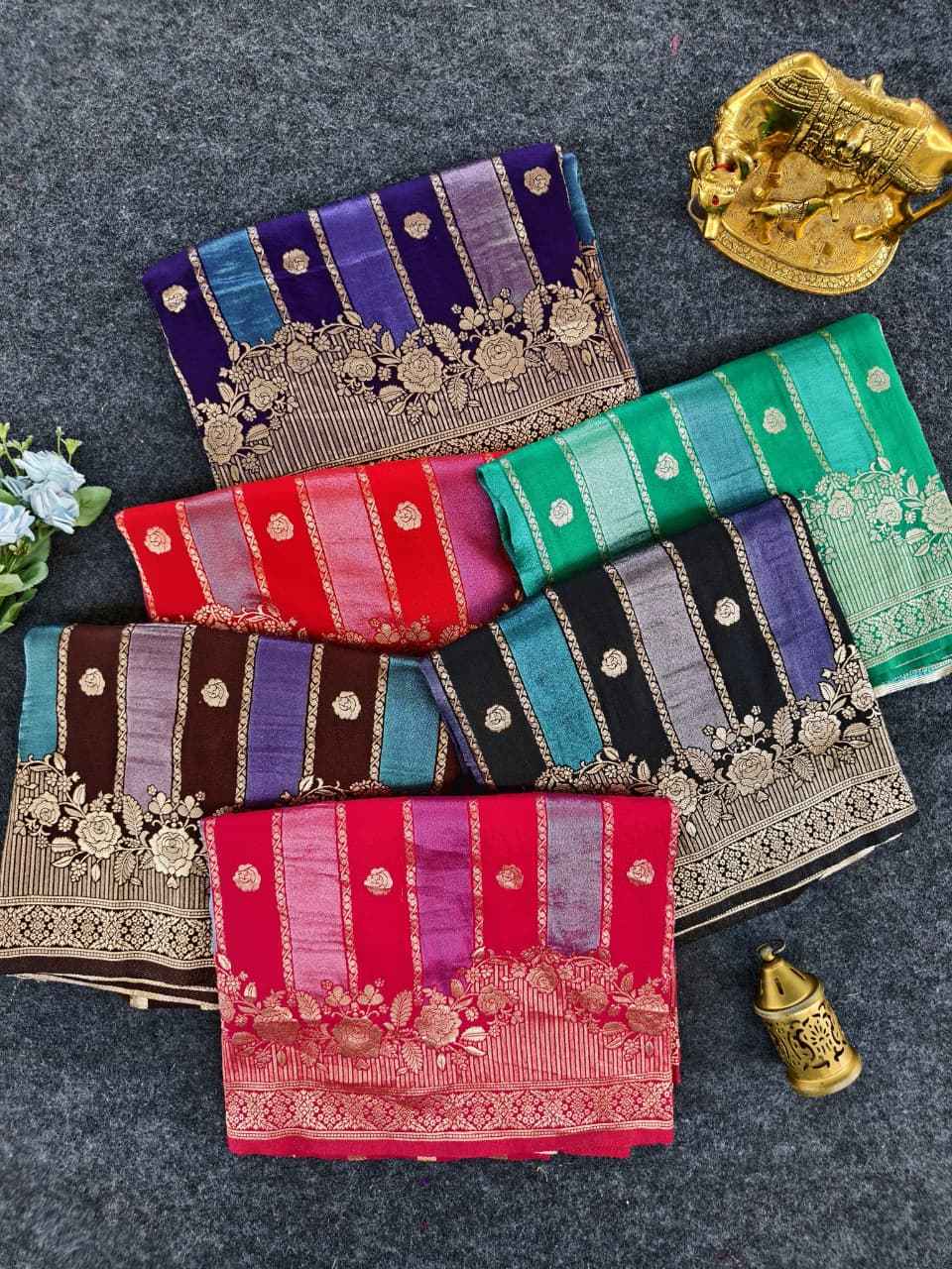 PURE SOFT VISCOSE ZARI PATTA FLOWER WEAVING SAREE