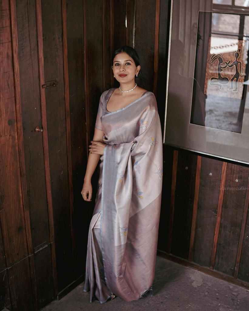SOFT SILK JACQUARD WORK WITH RICH PALLU SAREE CODE 146