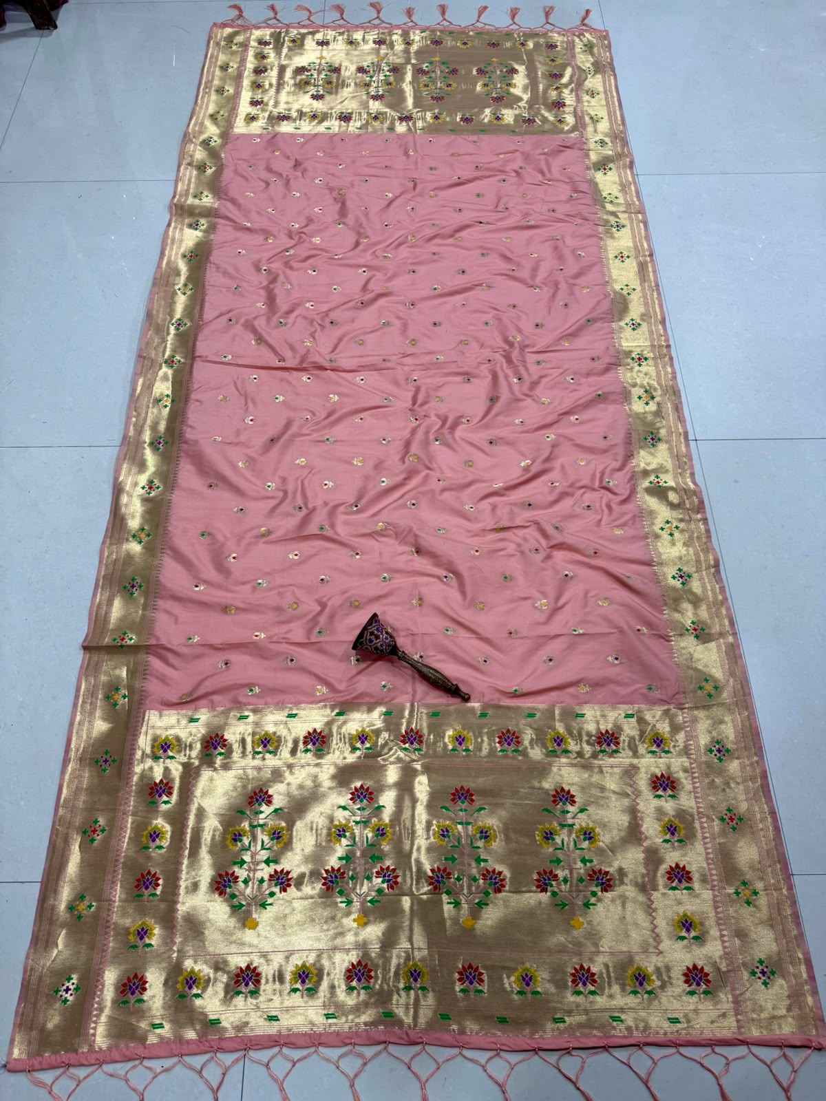 SOFT SILK ZARI TEMPLE BORDER KALASH PAITHANI DUPATTA 