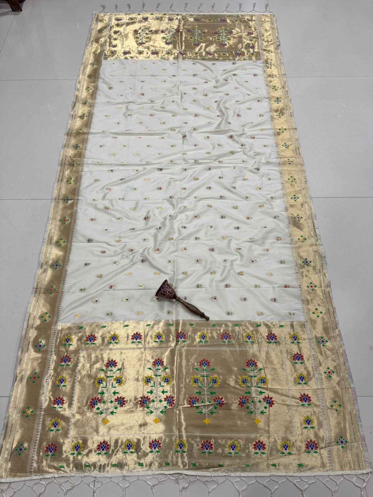 SOFT SILK ZARI TEMPLE BORDER KALASH PAITHANI DUPATTA 