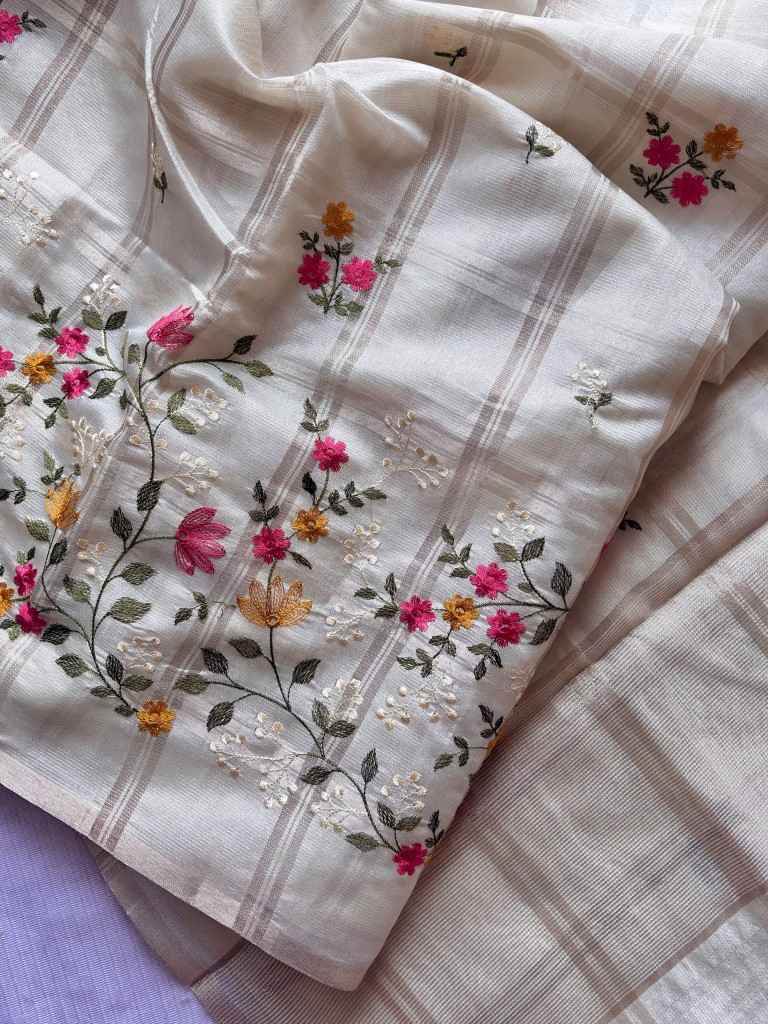 SOFT TUSSER SILK ZARI CHEX EMBROIDERY WORK SAREE
