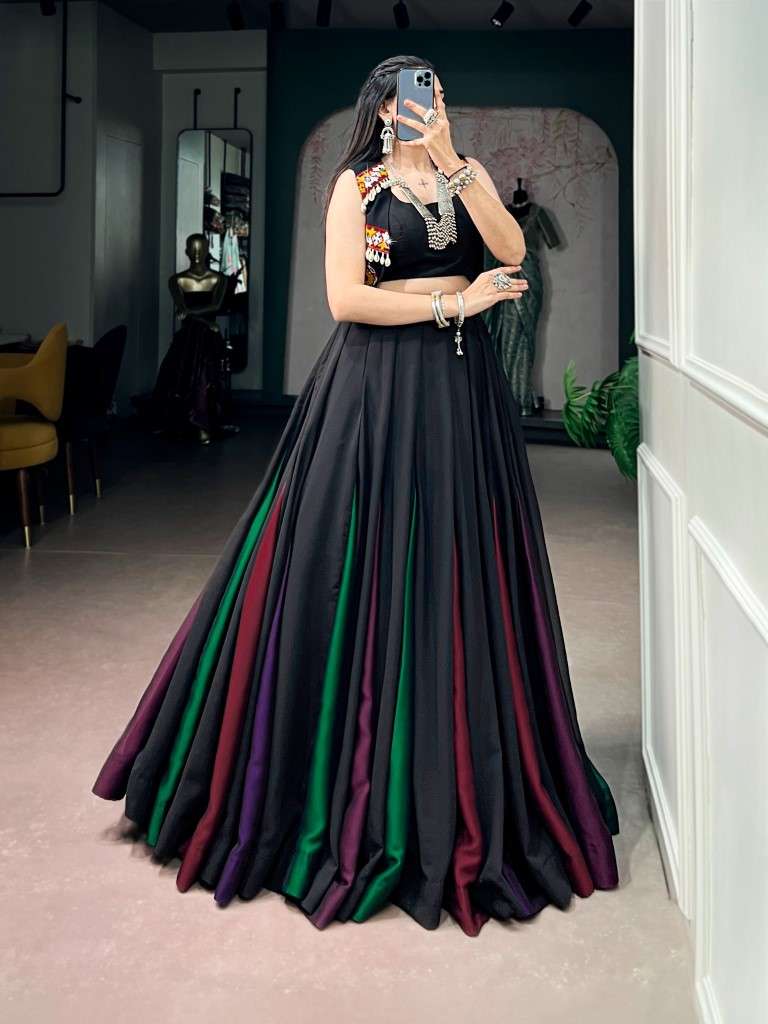 GEORGETTE GAMTHI WORK NAVRATRI LEHENGA CHOLI 