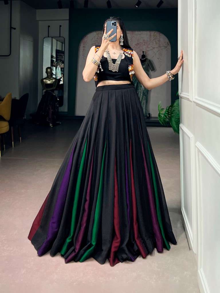GEORGETTE GAMTHI WORK NAVRATRI LEHENGA CHOLI 