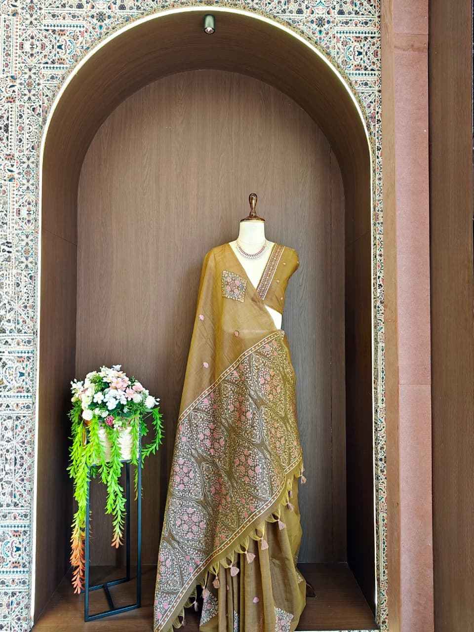 PREMIUM SOFT MUGA COTTON PASHMINA RESHAM WEAVING SAREE 