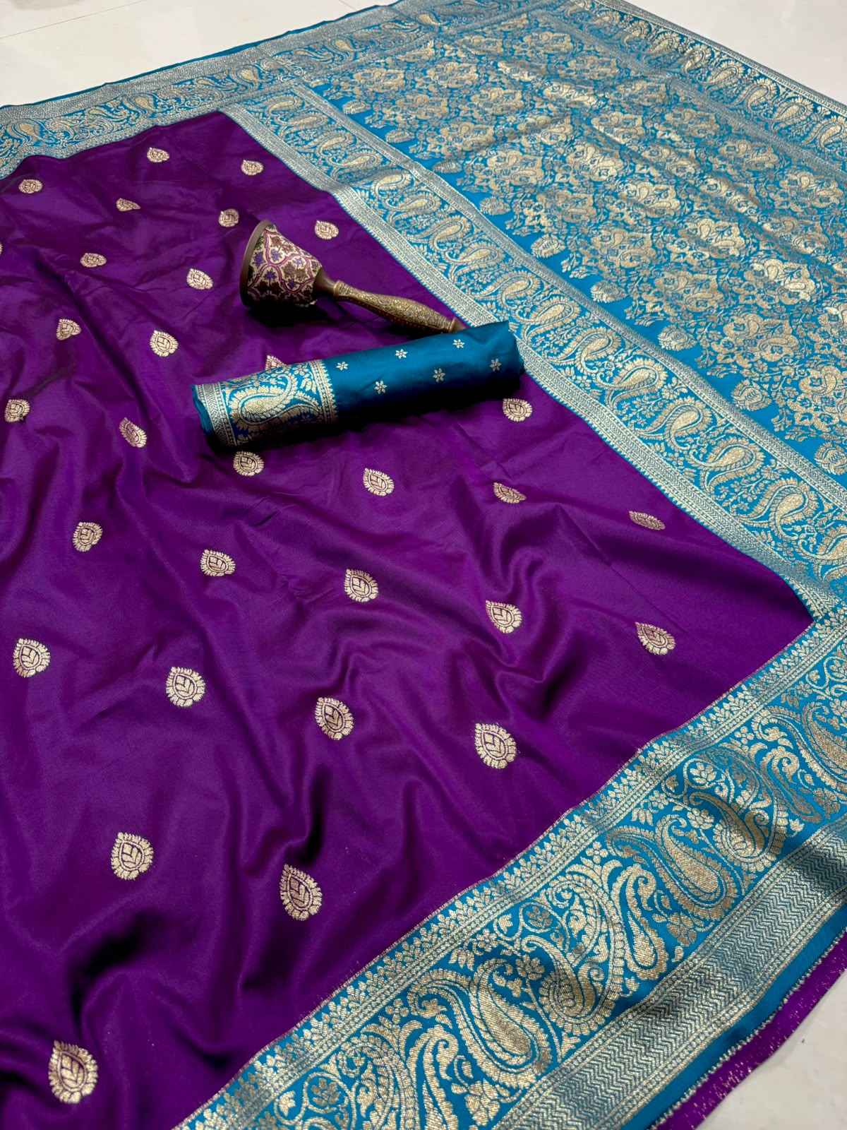 PURE HEAVY BANARASI SILK GOLD JARI WEAVING SAREE 