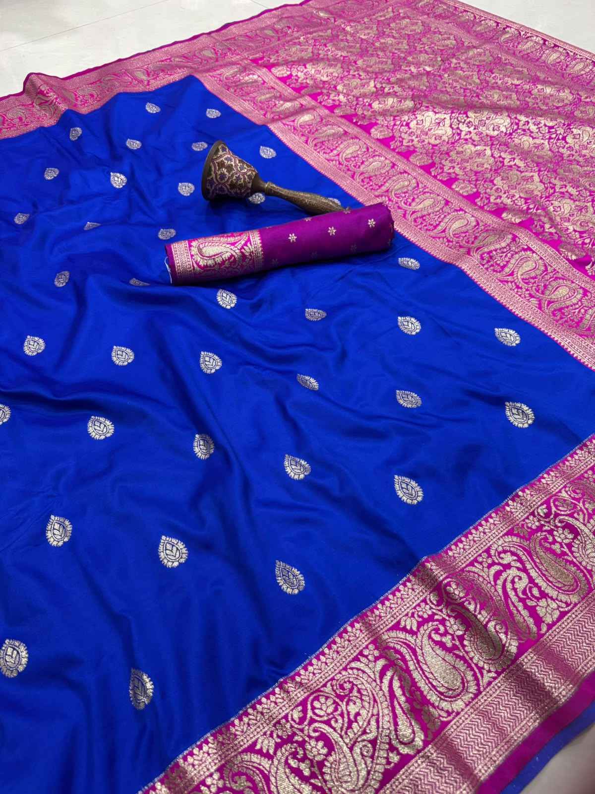 PURE HEAVY BANARASI SILK GOLD JARI WEAVING SAREE 