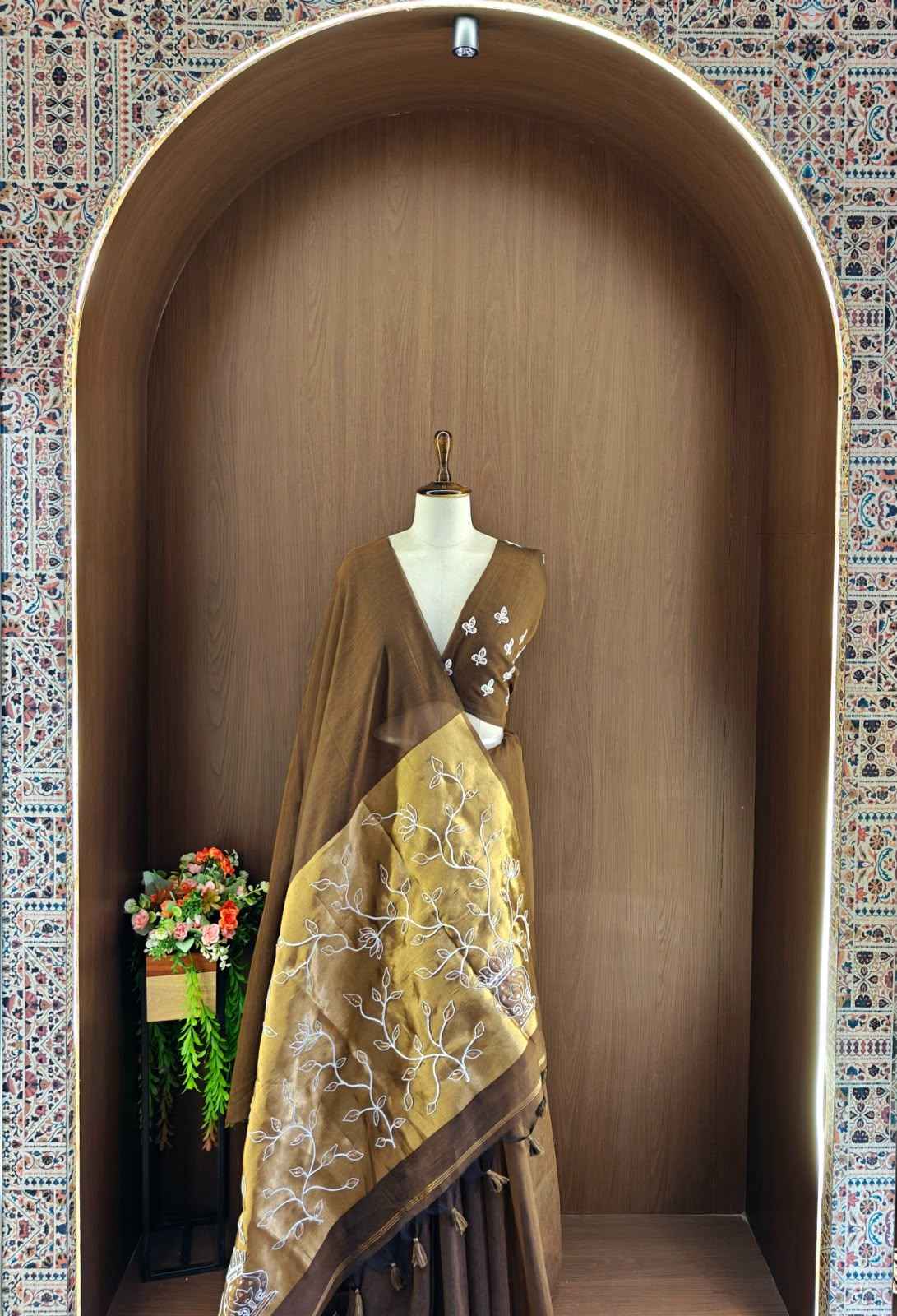SOFT MUL COTTON AARI AND SEQUENCE EMBROIDERY WORK SAREE 