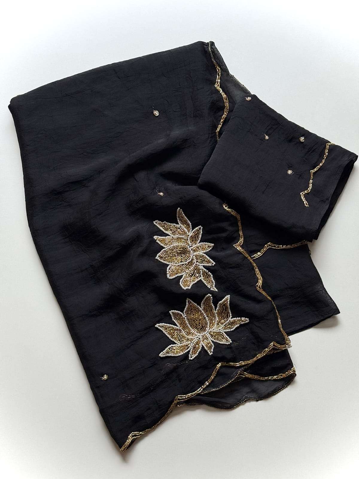 SOFT RANGOLI CRUSH CUTDANA KHATLI HANDWORK SAREE 1