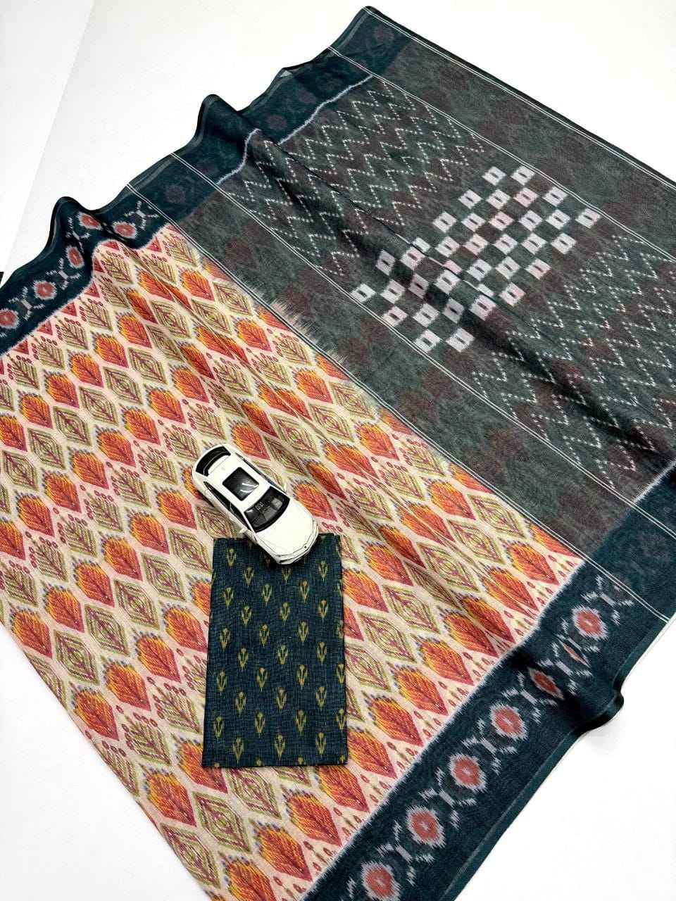 PLAIN LINEN DIGITAL PRINTED SAREE CODE MG640