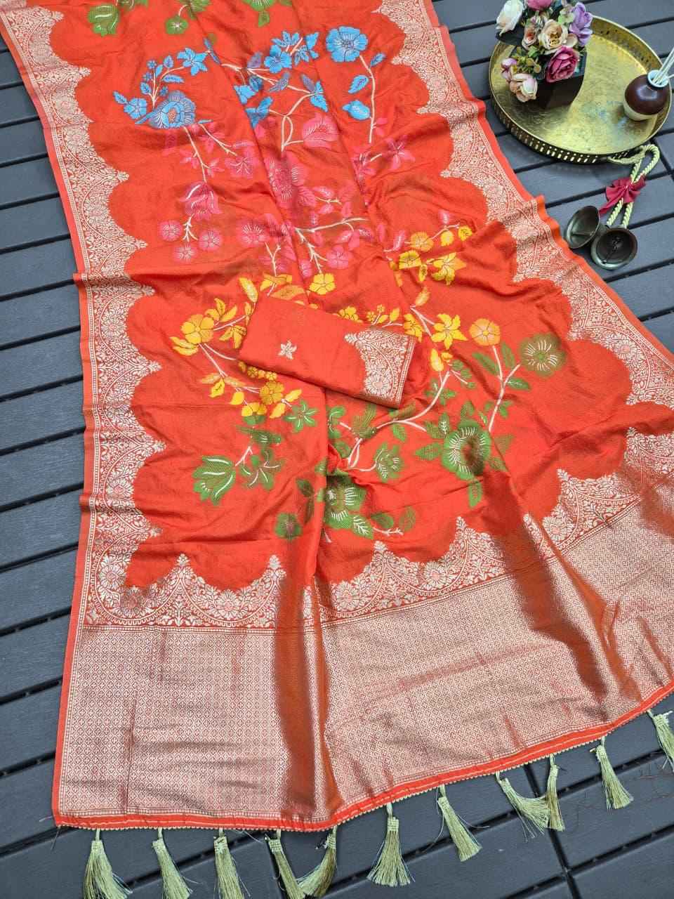 PURE BANARASI KHADI CREPE SILK FLORAL ZARI WEAVING SAREE