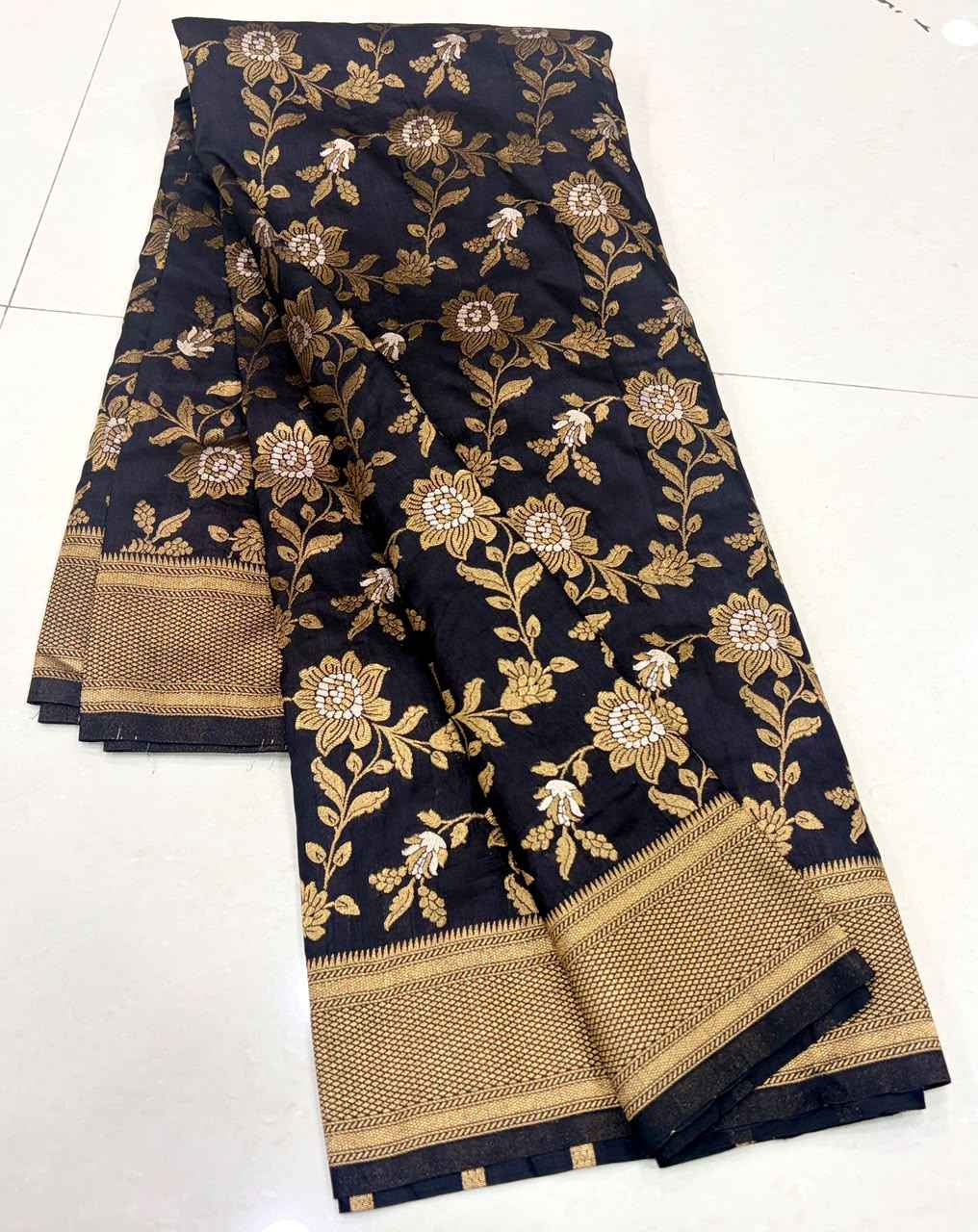 PURE BANARASI KHADI DOLLA SILK FLOWER ZARI WEAVING SAREE 2