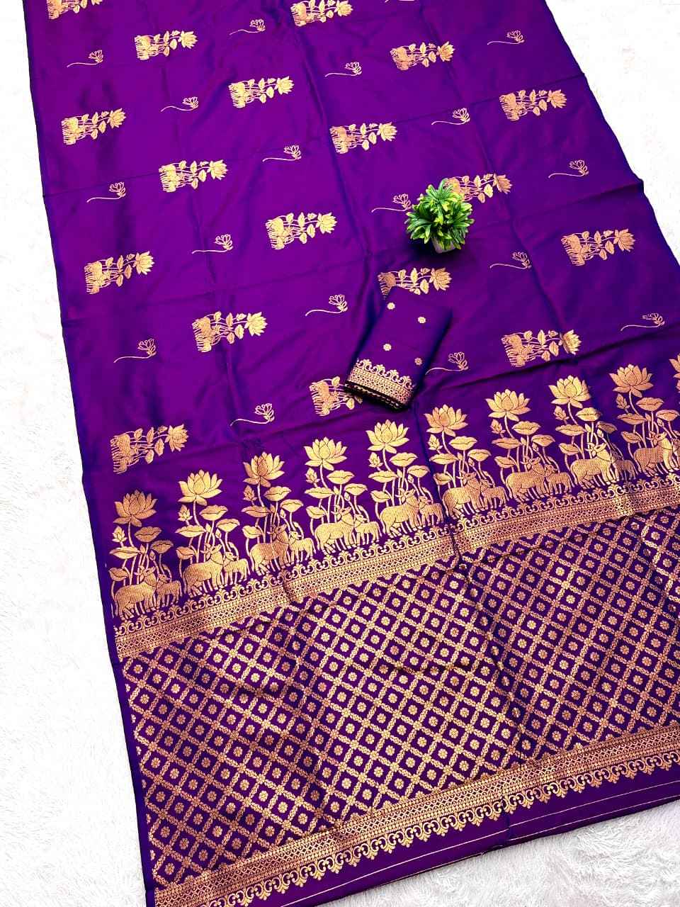 PURE BANARASI SILK SELF DELICATE ZARI WEAVING SAREE 5